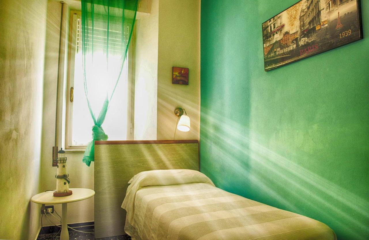 Hotel Della Piazzetta วาราซเซ ภายนอก รูปภาพ