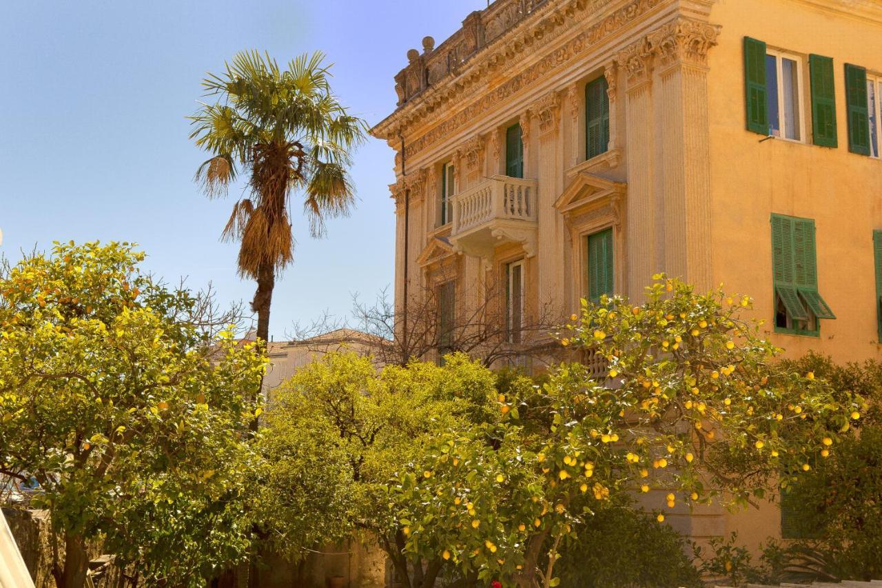 Hotel Della Piazzetta วาราซเซ ภายนอก รูปภาพ